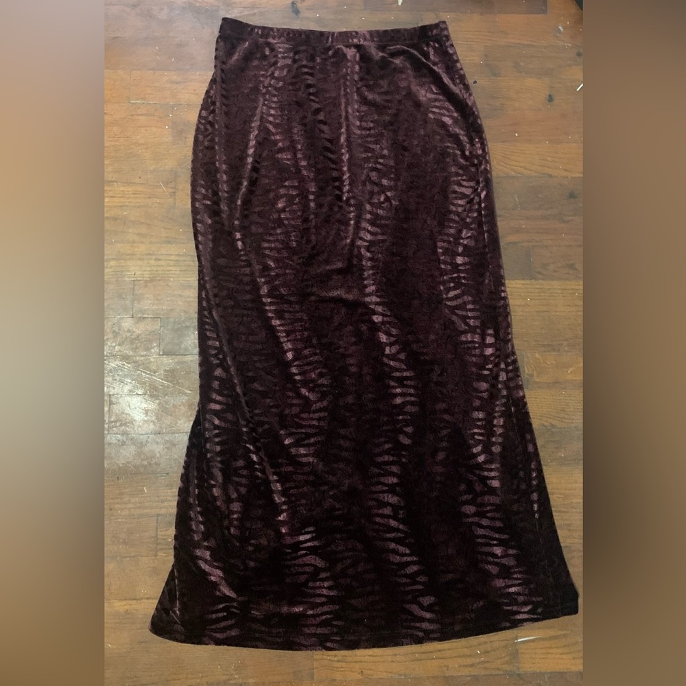 Brown maxi skirt with slit in back (satin like material)